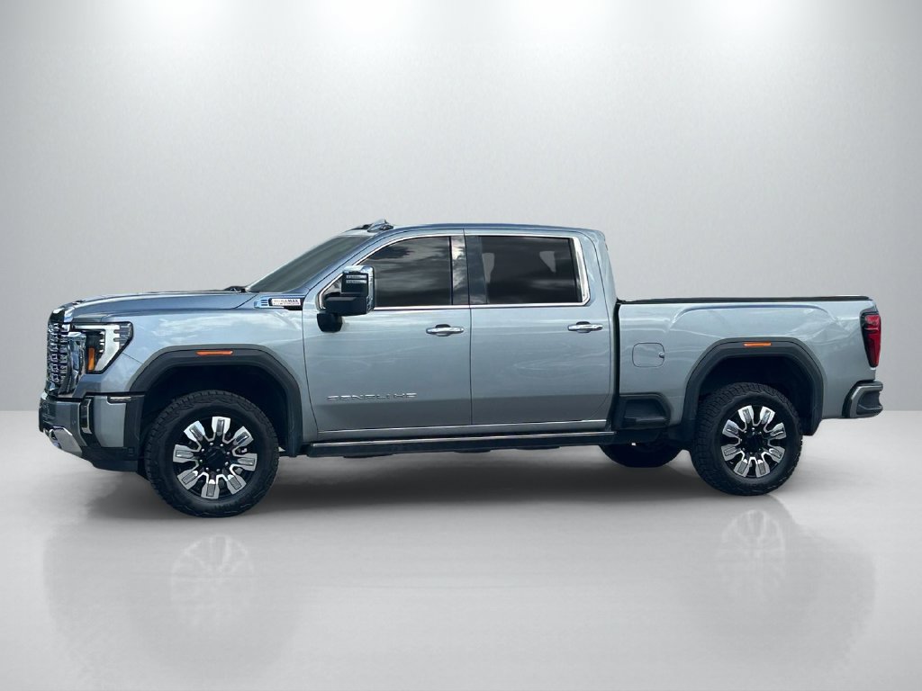 Used 2024 GMC Sierra 2500 Denali w/ Denali Reserve Package AWD/4WD image 8