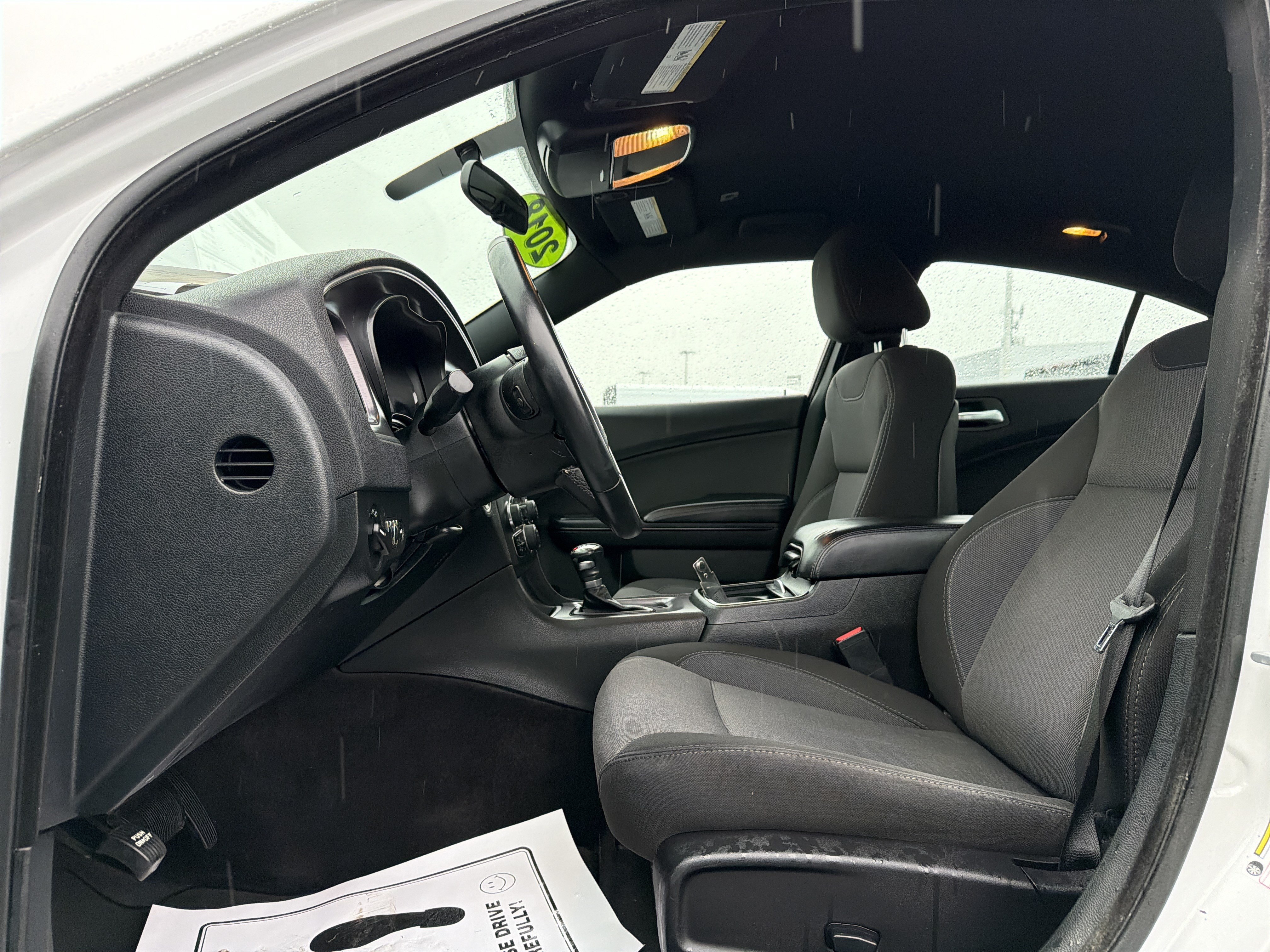 Used 2018 Dodge Charger SXT w/ Blacktop Package RWD image 10