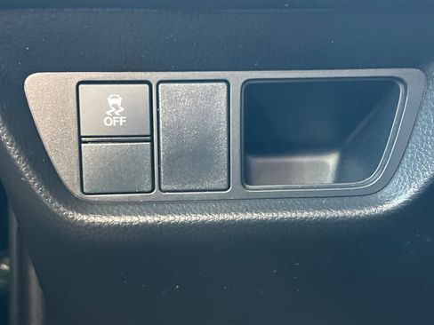 Used 2024 Honda HR-V EX-L image 32