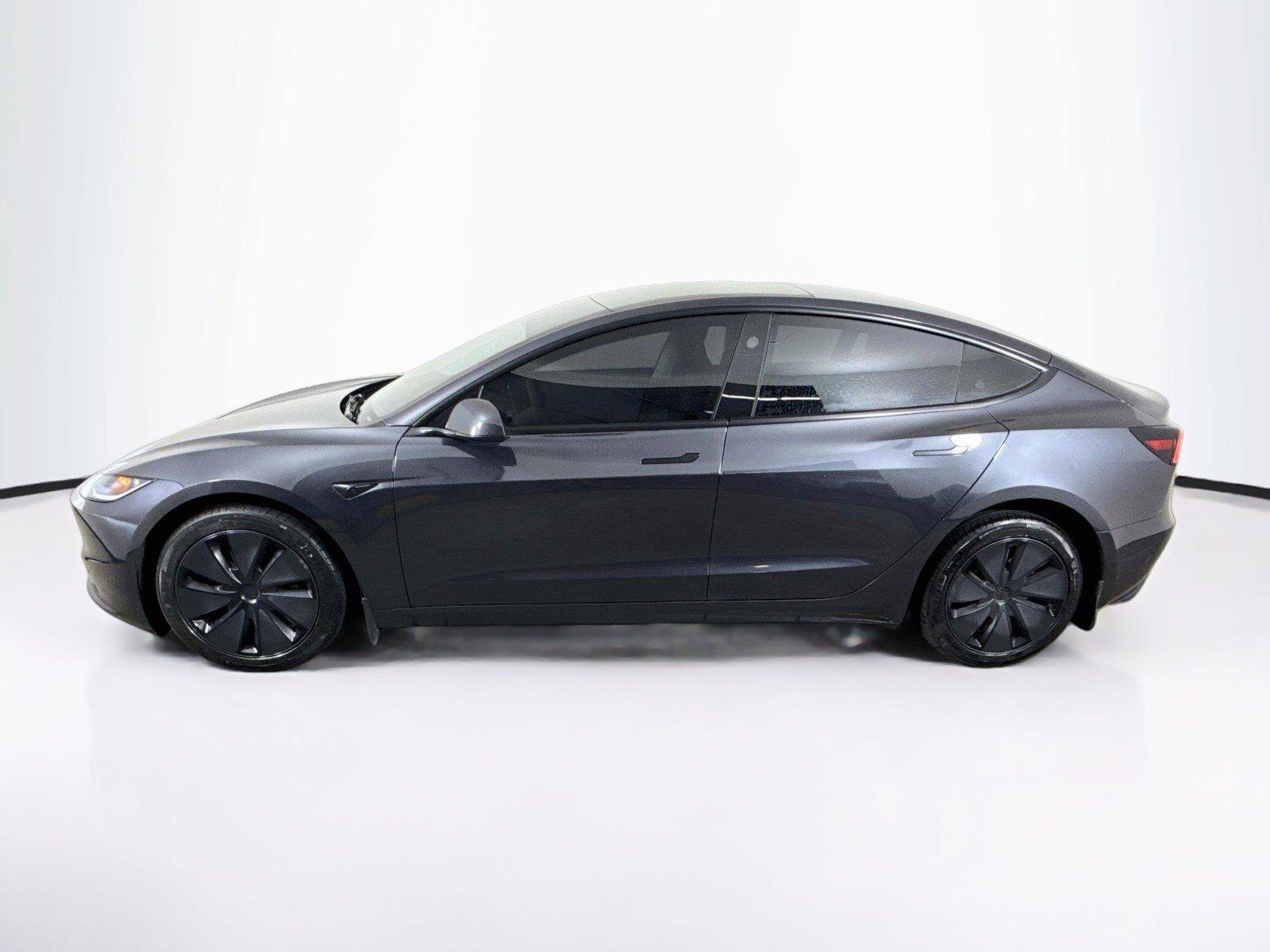 Used 2025 Tesla Model 3 Long Range RWD image 2