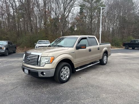 Used 2011 Ford F150 XLT w/ XLT Chrome Pkg image 7