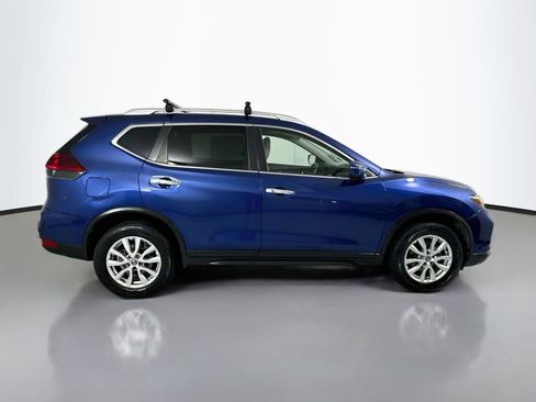 Used 2020 Nissan Rogue SV AWD/4WD image 5