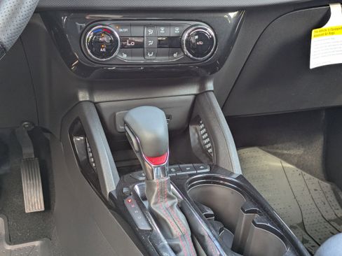 New 2025 Chevrolet TrailBlazer RS w/ Convenience Package image 5