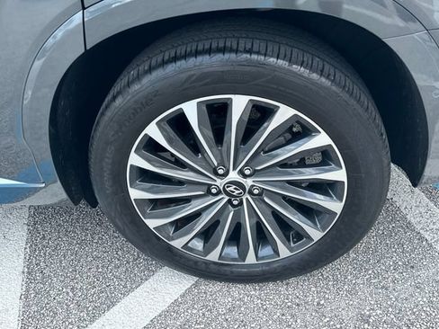 Used 2024 Hyundai Palisade Calligraphy FWD image 11