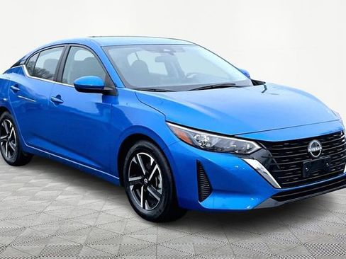Used 2024 Nissan Sentra SV image 1