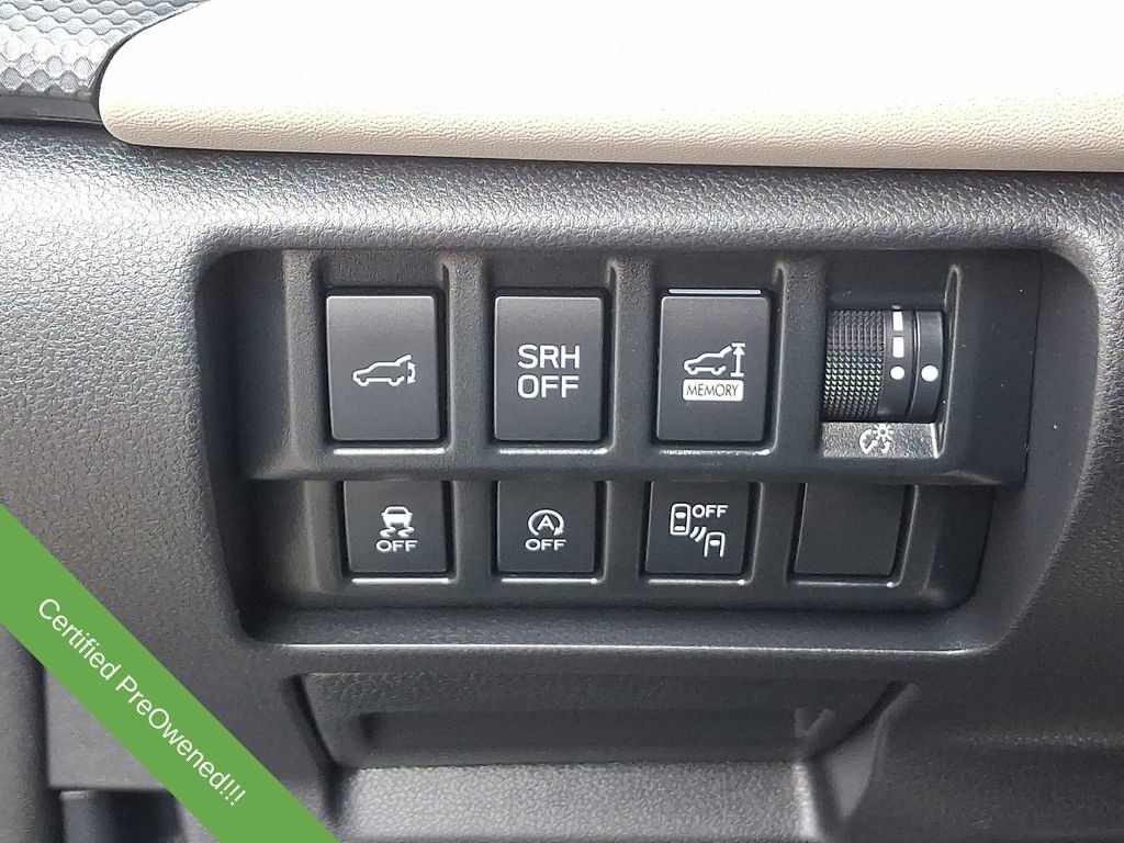 Used 2023 Subaru Forester Limited AWD/4WD image 28