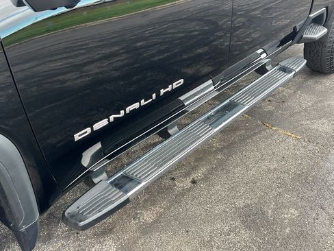 Used 2024 GMC Sierra 2500 Denali w/ Technology Package image 10