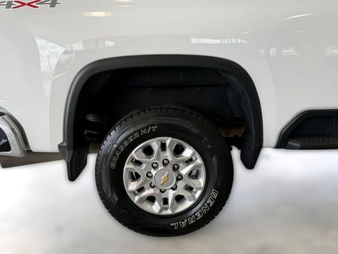 Used 2024 Chevrolet Silverado 2500 LT w/ All Star Edition AWD/4WD image 13