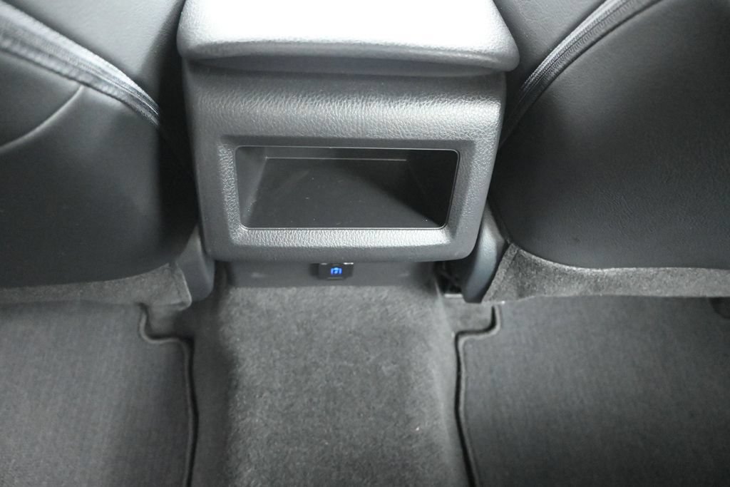 Used 2023 Toyota Camry SE FWD image 18