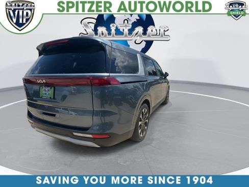 Used 2024 Kia Carnival EX FWD image 9
