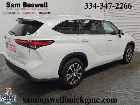 Used 2022 Toyota Highlander XLE FWD image 8