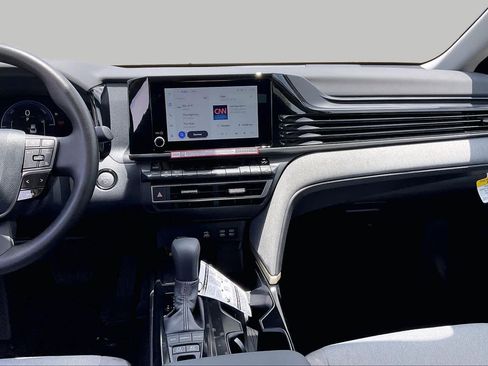 New 2026 Toyota Camry LE w/ Convenience Package FWD image 6