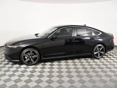 Certified 2024 Honda Accord Sport image 9