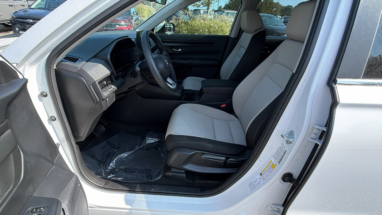 Used 2024 Honda CR-V LX image 12