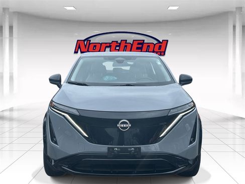 Used 2024 Nissan Ariya AWD image 6