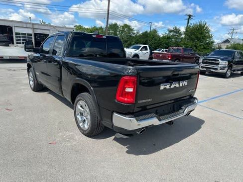 Used 2025 RAM 1500 Big Horn AWD/4WD image 17
