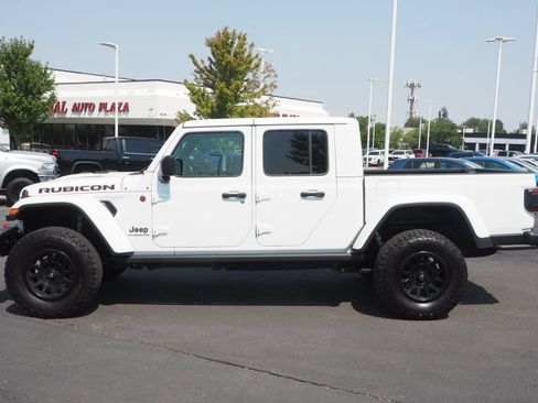 Used 2021 Jeep Gladiator Rubicon AWD/4WD image 4