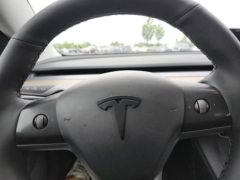 Used 2023 Tesla Model 3 Standard Range RWD image 28