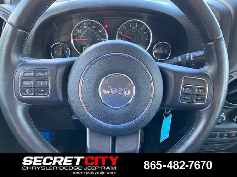 Used 2012 Jeep Wrangler Sport AWD/4WD image 14