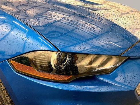 Certified 2020 Ford Mustang Coupe RWD image 27