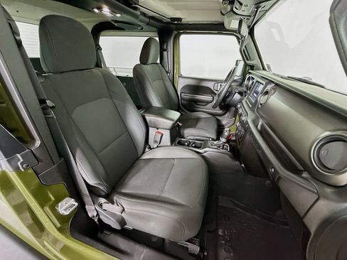 Used 2022 Jeep Wrangler Sport AWD/4WD image 24