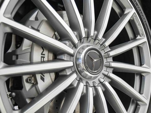 Used 2024 Mercedes-Benz GLA 35 AMG 4MATIC image 12