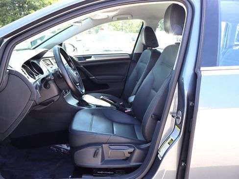 Used 2015 Volkswagen Golf TDI S FWD image 15