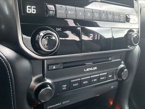 Used 2023 Lexus GX 460 w/ Black Line Special Edition image 14