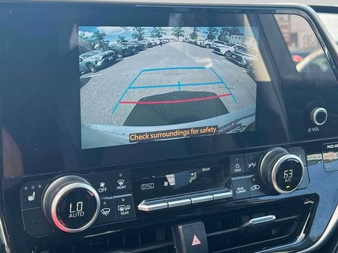 Certified 2026 Toyota Highlander XLE AWD/4WD image 36