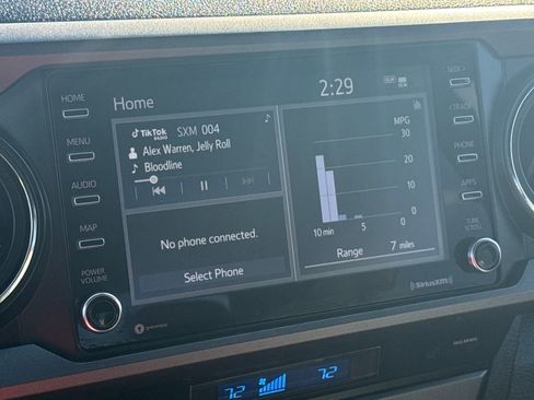 Used 2022 Toyota Tacoma TRD Sport image 22