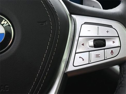 Used 2023 BMW X7 xDrive40i w/ Premium Package image 23