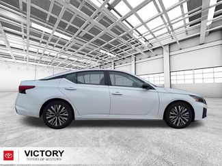 Used 2025 Nissan Altima 2.5 SV FWD video 2