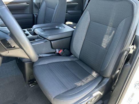 Used 2025 GMC Sierra 1500 Elevation image 19