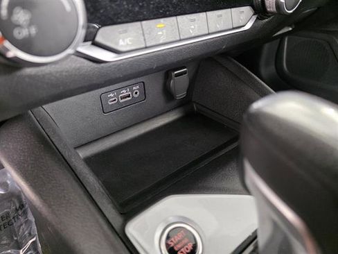 Used 2025 Nissan Altima 2.5 SV FWD image 37