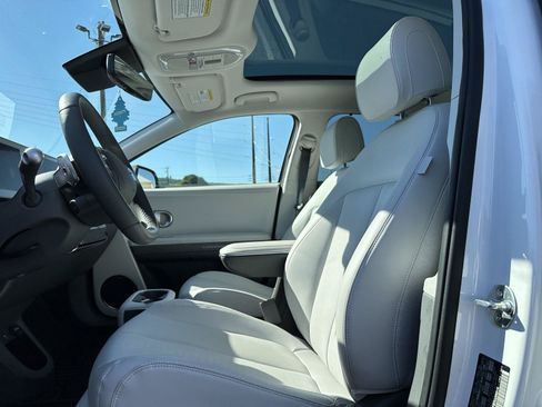 Certified 2024 Hyundai Ioniq 5 Limited AWD/4WD image 11