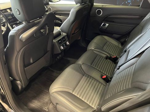 Used 2023 Land Rover Discovery S R-Dynamic AWD/4WD image 26