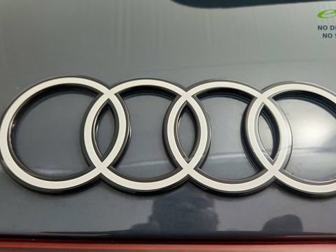 Used 2024 Audi Q8 e-tron Premium Plus w/ Premium Plus Package AWD/4WD image 35