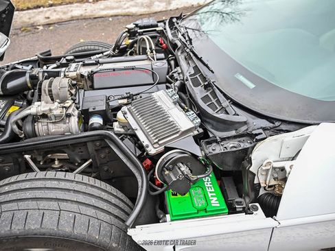 Used 1995 Chevrolet Corvette Coupe image 24