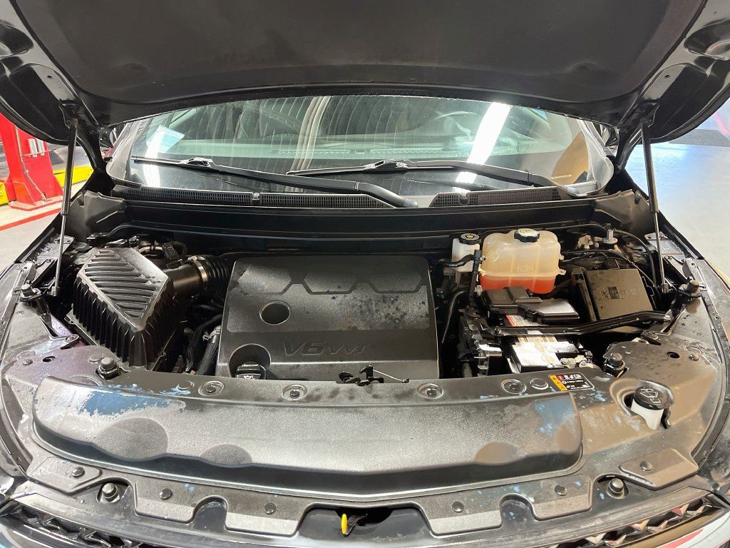 Used 2023 Buick Enclave Avenir w/ Avenir Technology Package AWD/4WD image 33