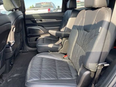 Used 2023 Kia Telluride SX image 30