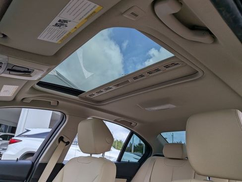 Used 2017 BMW 320i Sedan RWD image 20