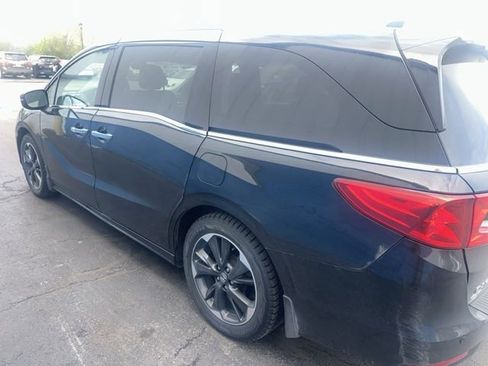 Used 2023 Honda Odyssey Elite image 5