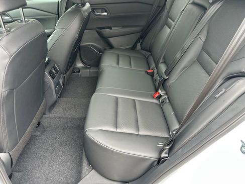 New 2026 Nissan Rogue SV FWD image 21