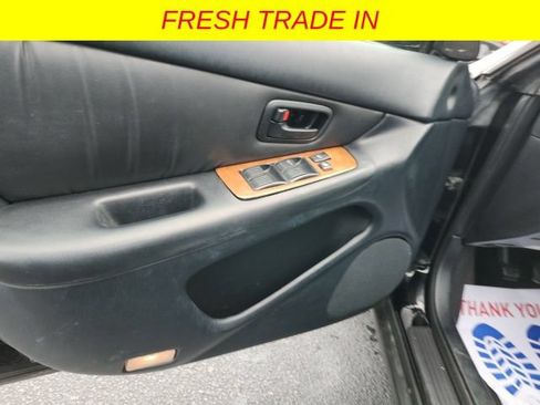 Used 1997 Lexus ES 330 FWD image 9