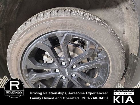 Used 2020 GMC Terrain SLE w/ Driver Convenience Package image 12