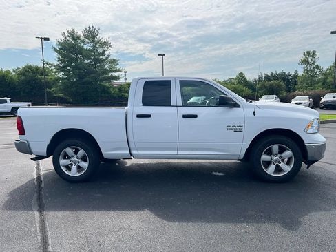 Used 2024 RAM 1500 Classic SLT AWD/4WD image 5