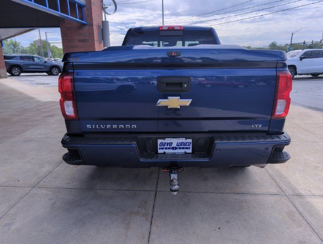 Used 2017 Chevrolet Silverado 1500 LTZ Z71 w/ LTZ Plus Package AWD/4WD image 8