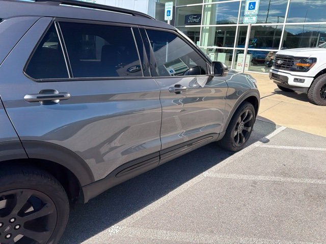 Used 2024 Ford Explorer ST w/ Equipment Group 401A AWD/4WD image 20