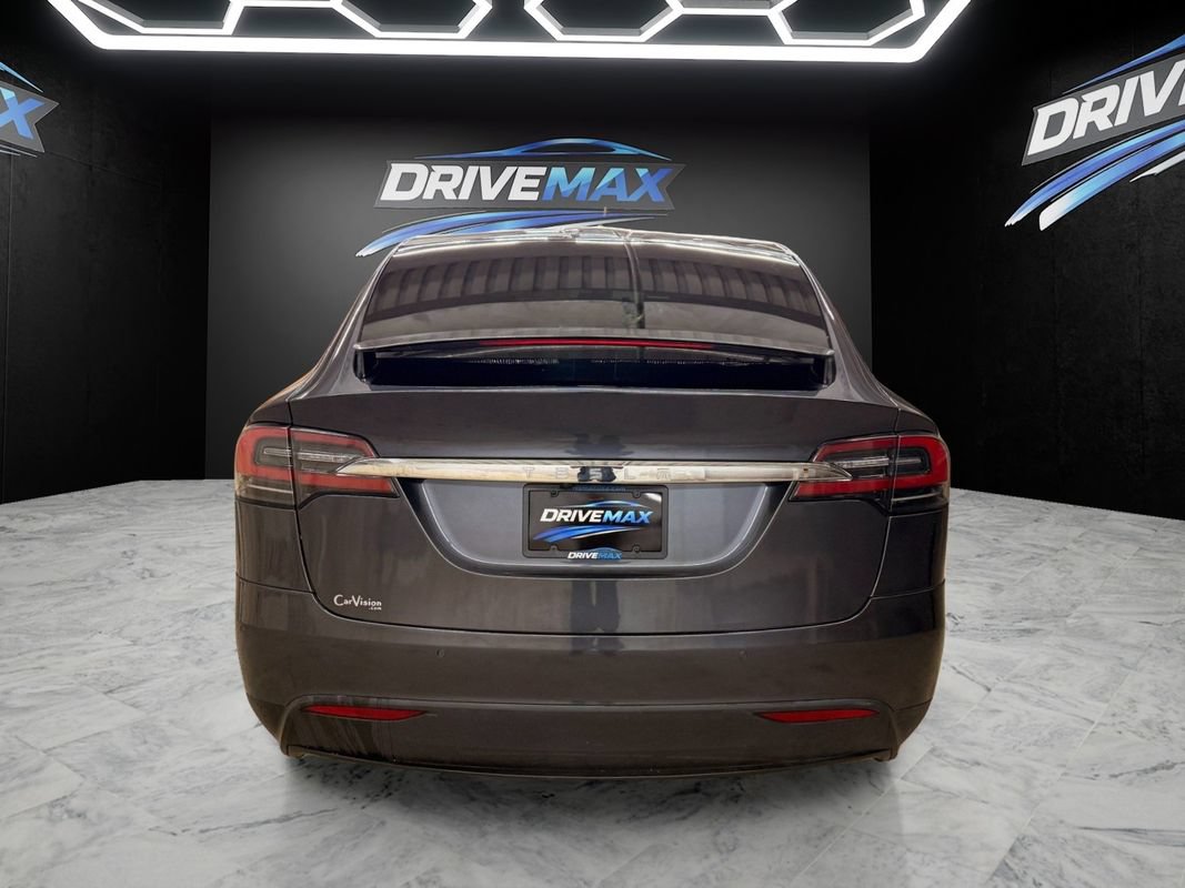 Used 2016 Tesla Model X 75D AWD/4WD image 6