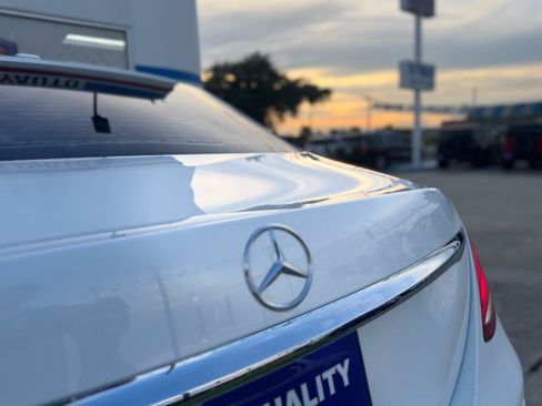 Used 2017 Mercedes-Benz E 300 w/ Premium 1 Package image 25